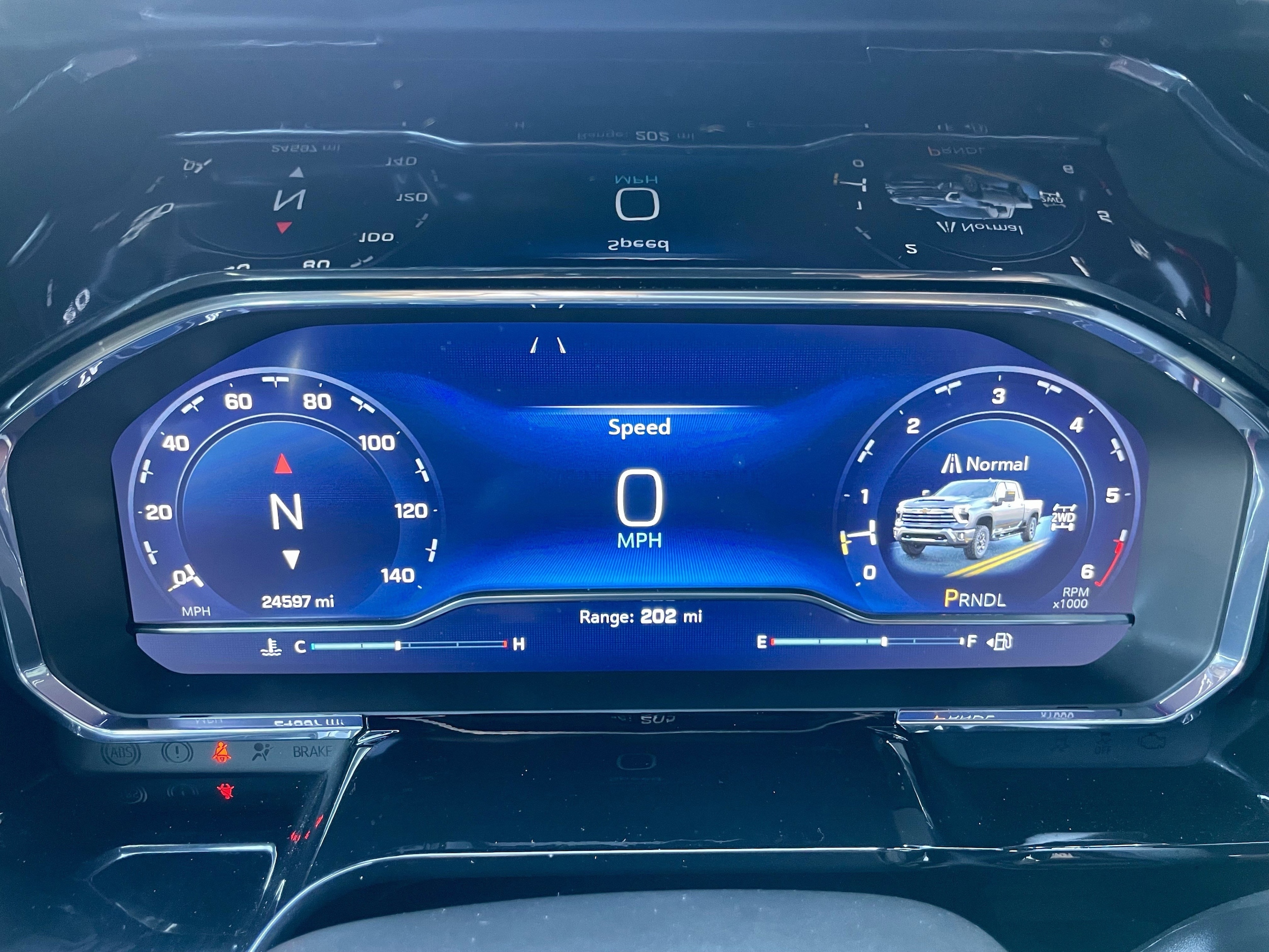 2025 Chevrolet Silverado 2500HD ZR2 - Photo 24