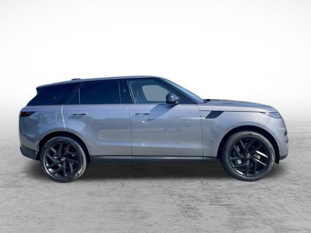 2025 Land Rover Range Rover Sport SE photo 4