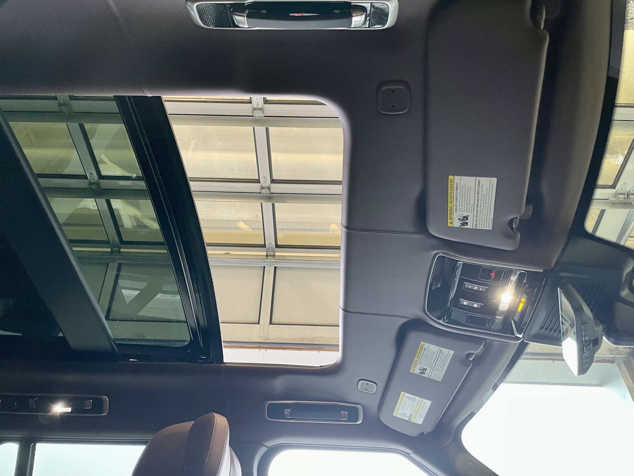2026 Land Rover Range Rover Autobiography - Photo 17