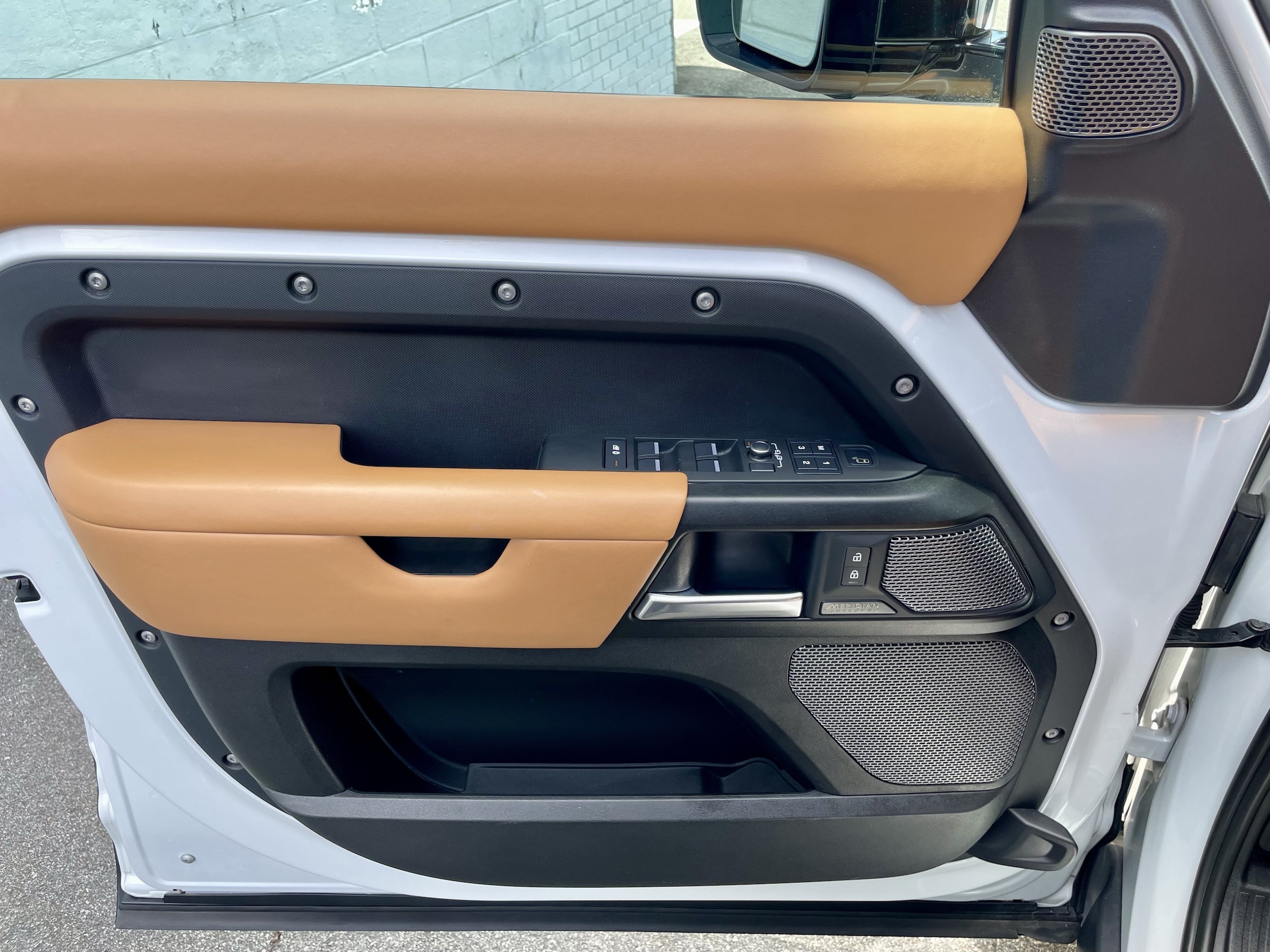 2023 Land Rover Defender V8 - Photo 13