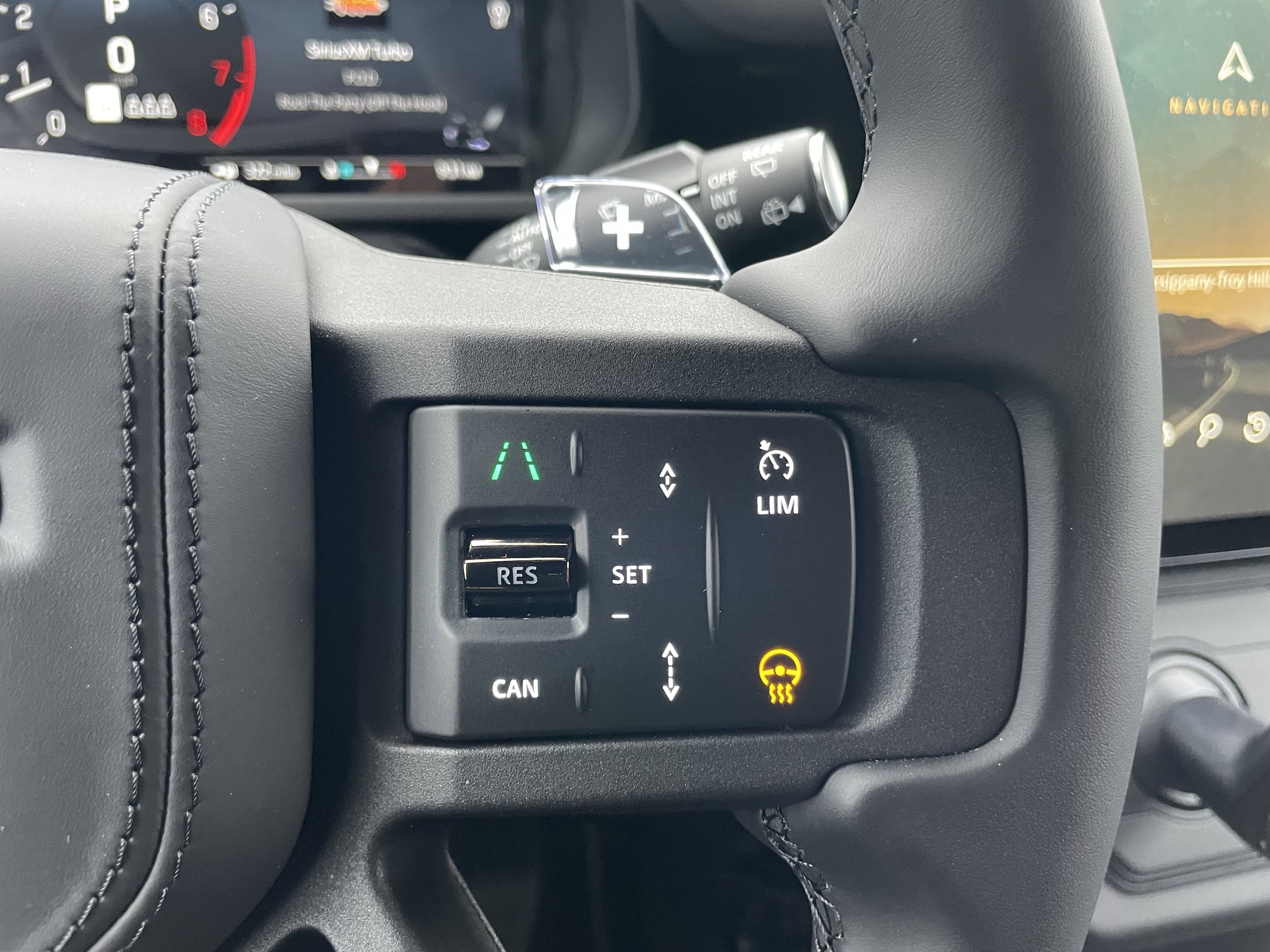 2026 Land Rover Defender OCTA Black - Photo 21