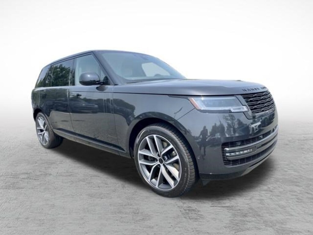New 2026 Land Rover Range Rover SE LWB 7-Seats / V8 SUV