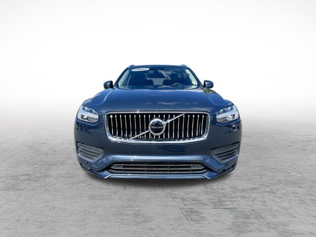 2021 Volvo XC90 T5 Momentum photo 2
