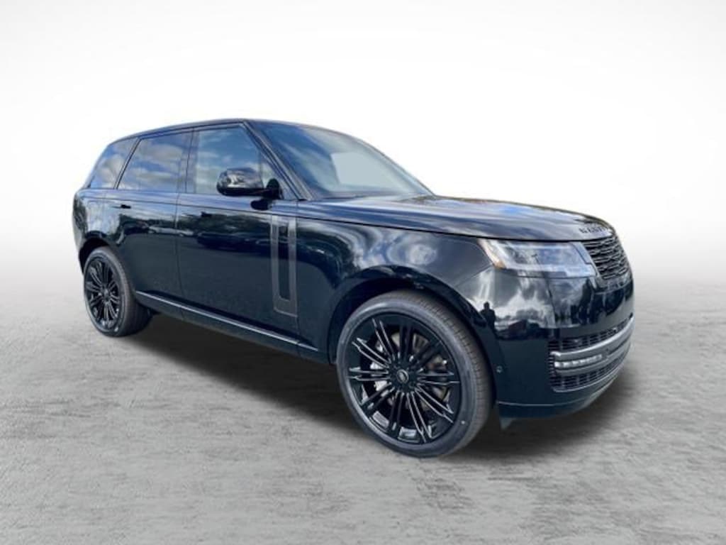 New 2025 Land Rover Range Rover SE SUV