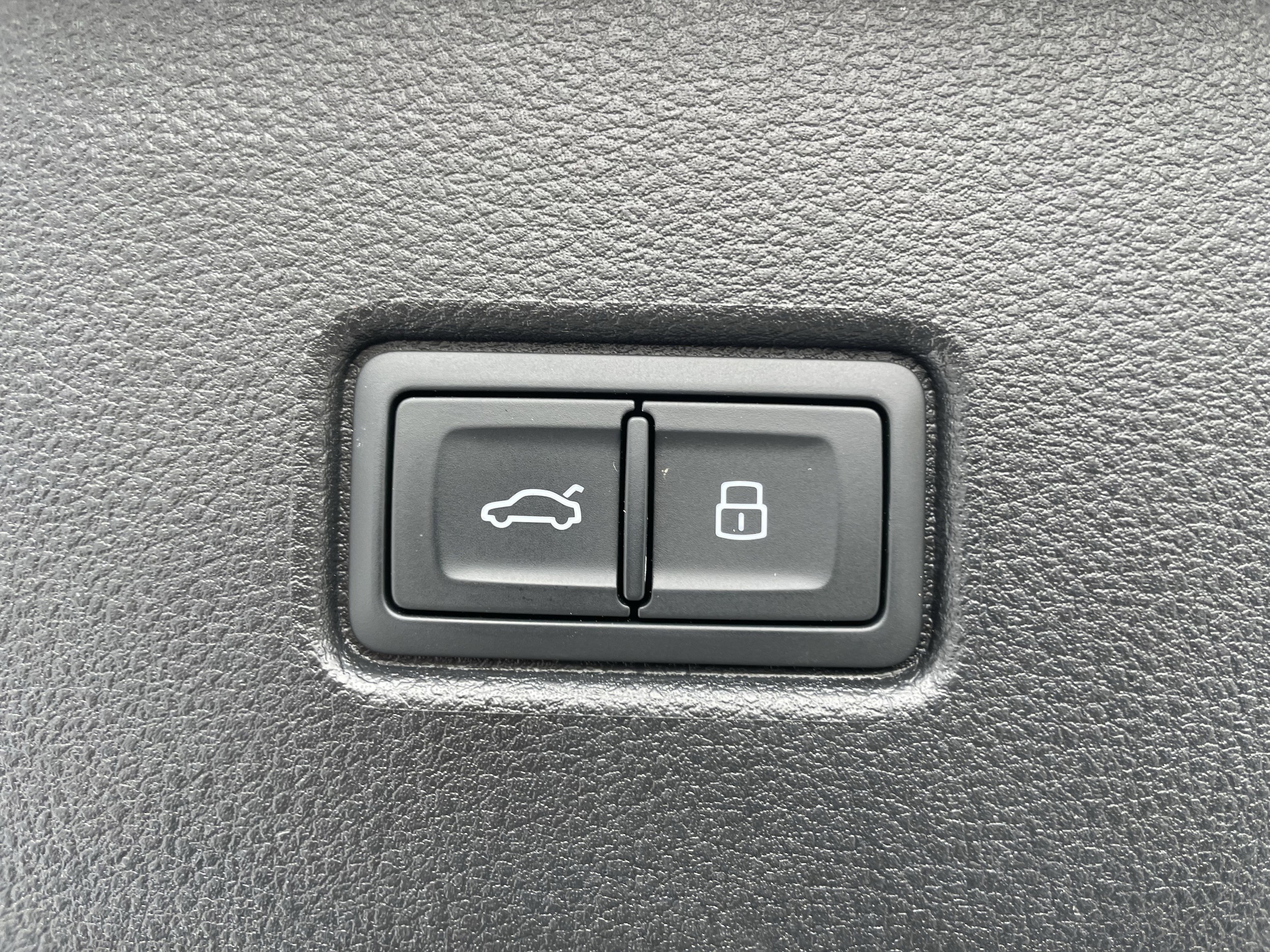 2024 Audi SQ5 Sportback Premium Plus - Photo 36