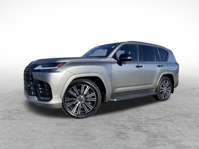 2024 Lexus LX Luxury's photo