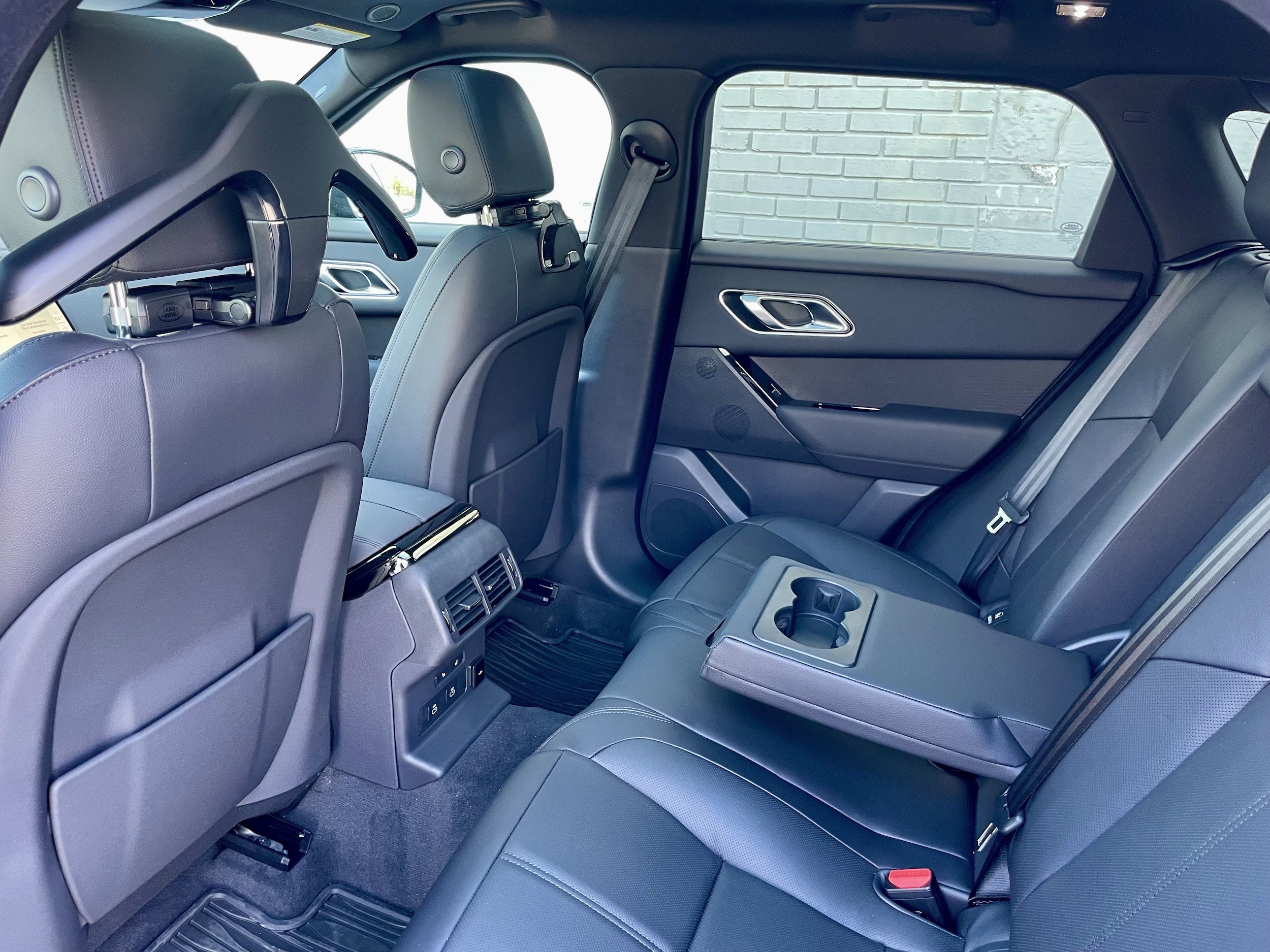 2026 Land Rover Range Rover Velar Dynamic SE - Photo 30