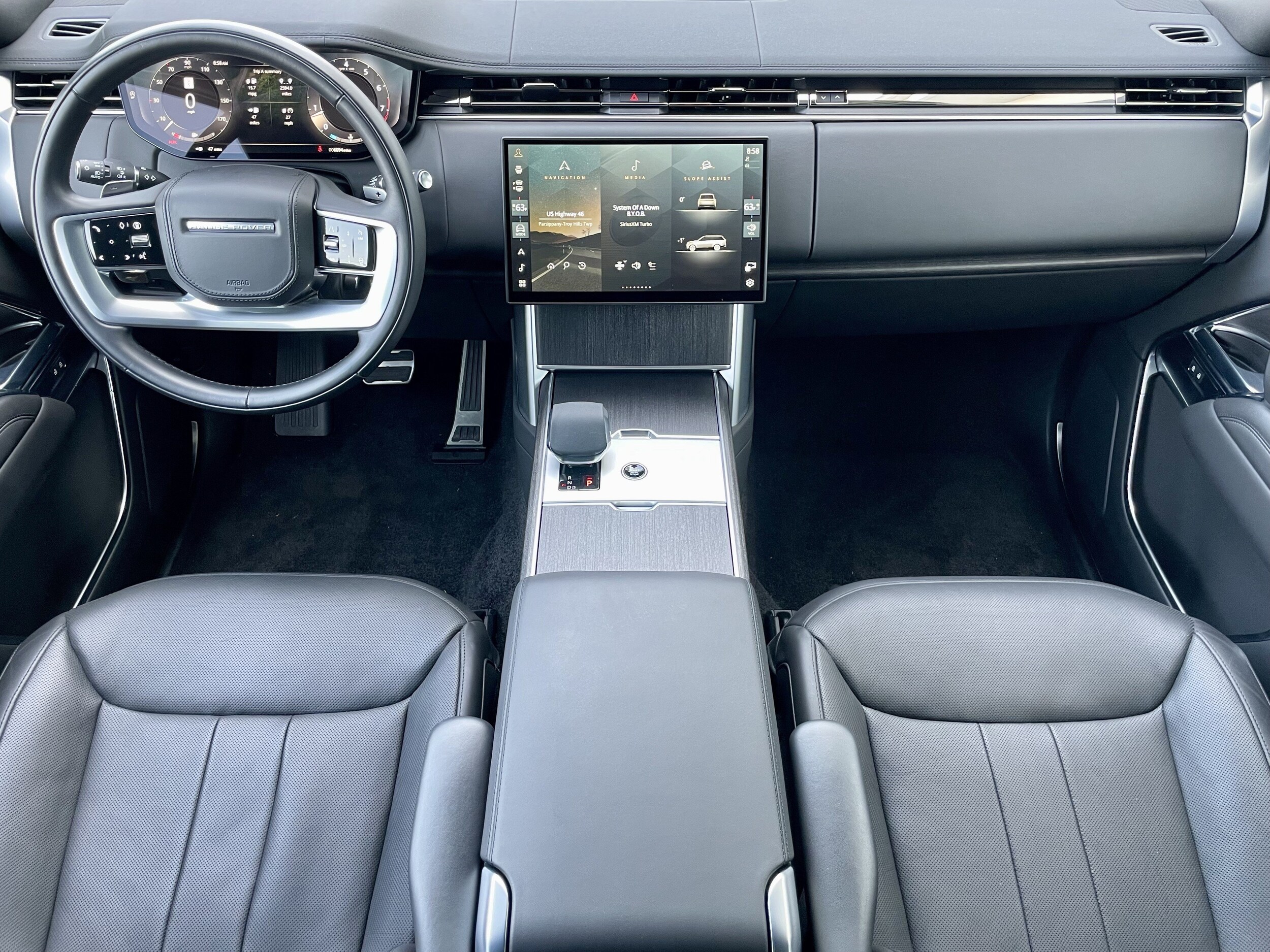 2025 Land Rover Range Rover SE - Photo 16