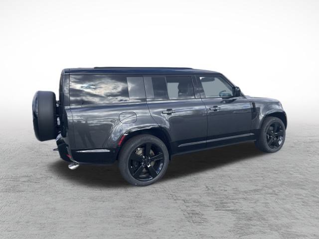 2026 Land Rover Defender V8 - Photo 7