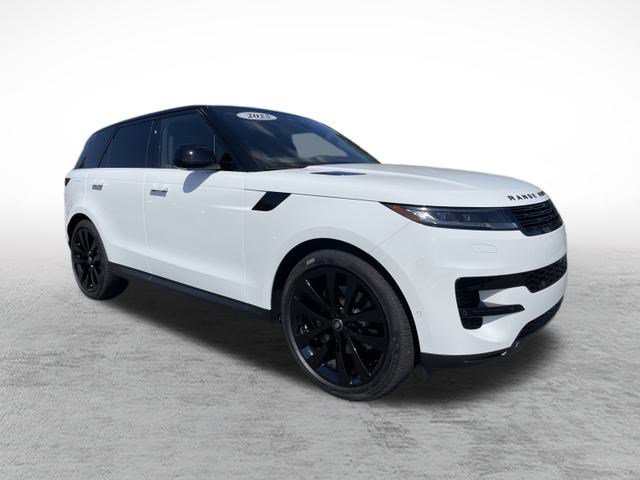 2025 Land Rover Range Rover Sport SE photo 3
