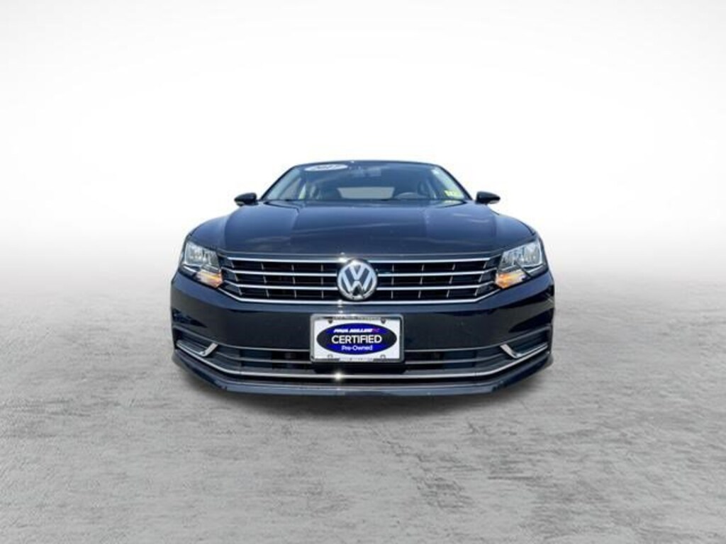 Used 2017 Volkswagen Passat 1.8T S Sedan