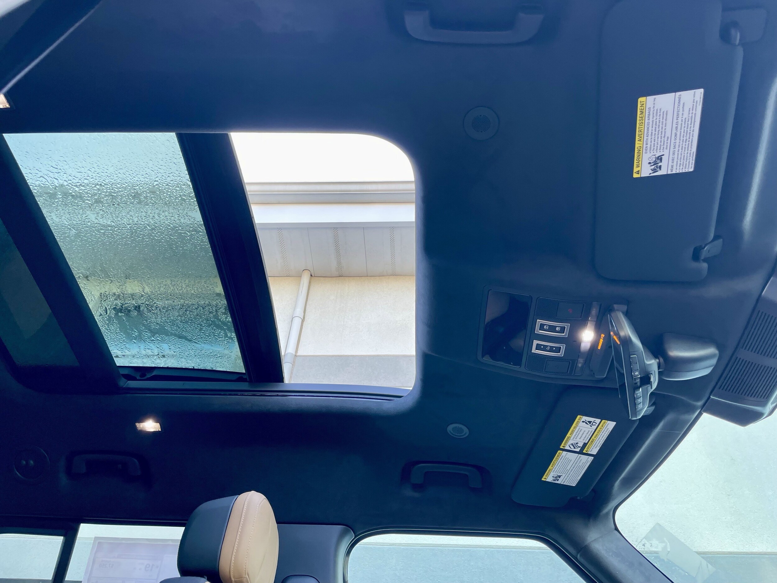 2026 Land Rover Defender V8 - Photo 17