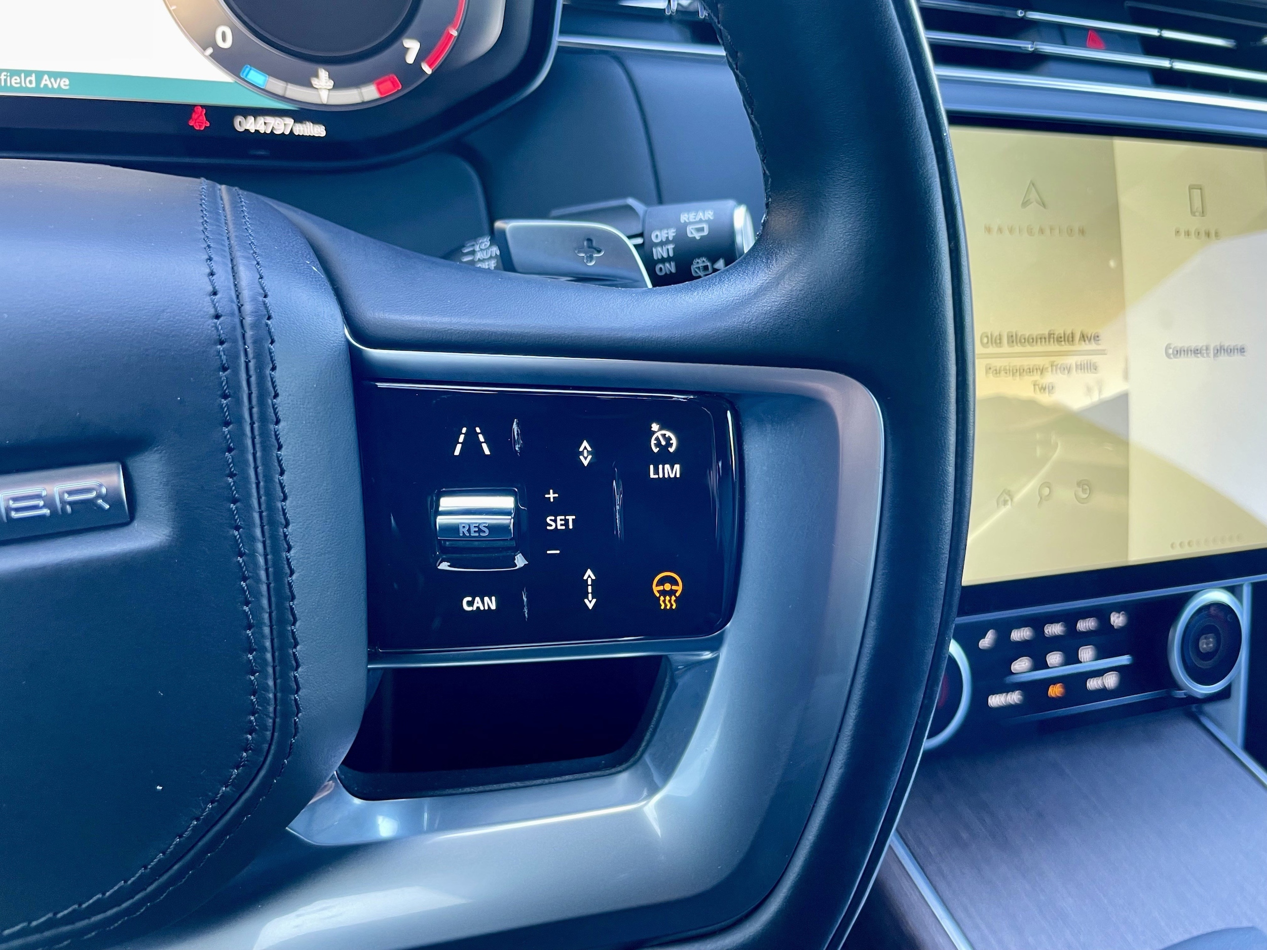 2023 Land Rover Range Rover SE - Photo 22