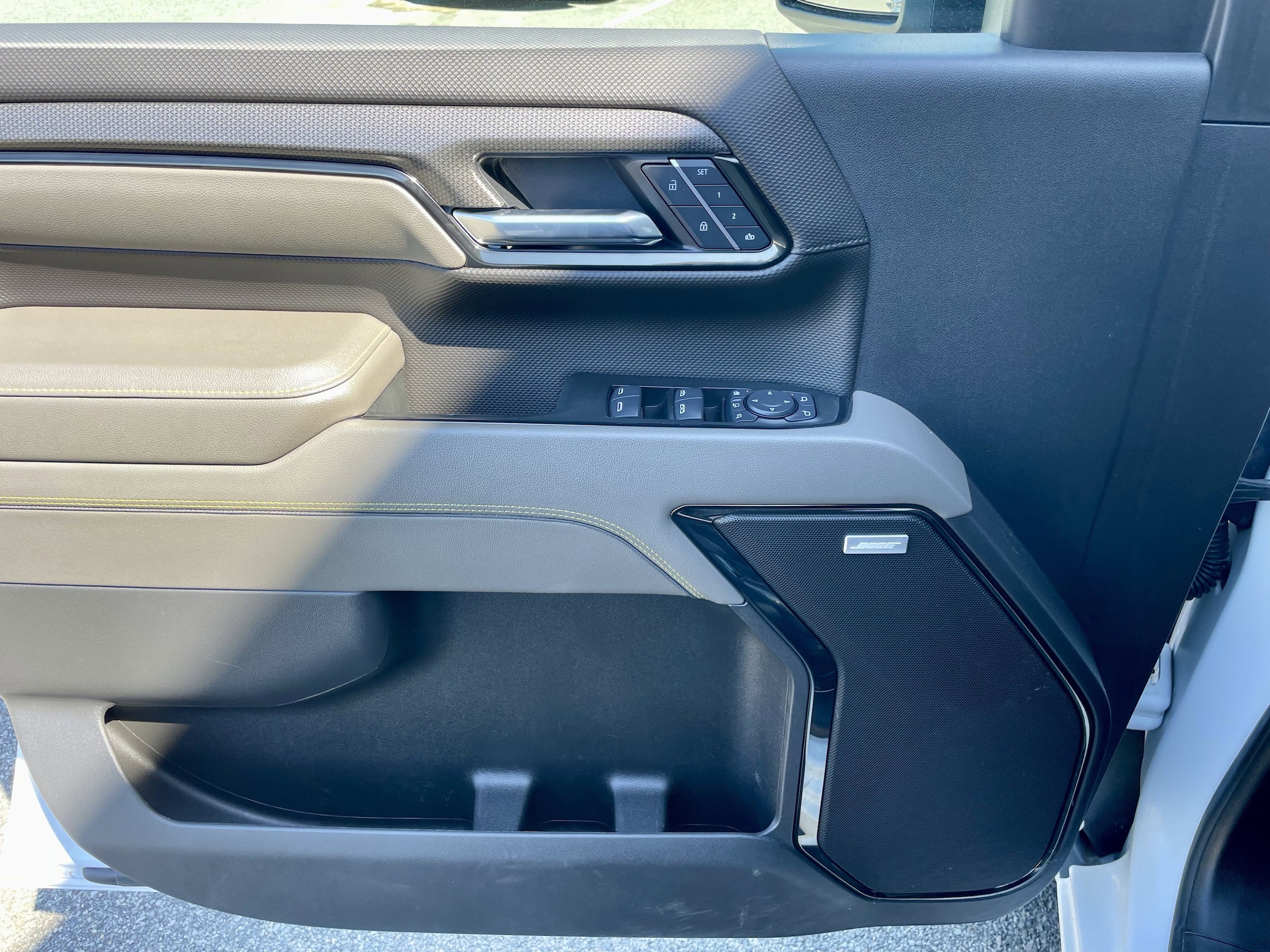 2025 Chevrolet Silverado 2500HD ZR2 - Photo 12