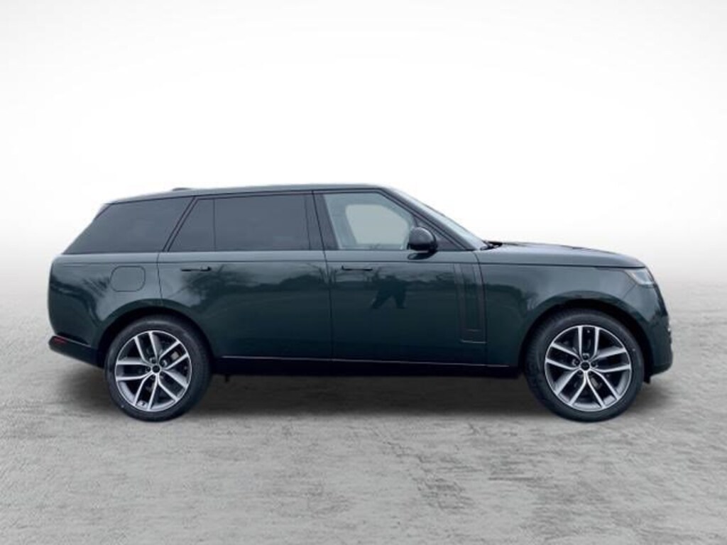 New 2026 Land Rover Range Rover SE 7 Seats SUV