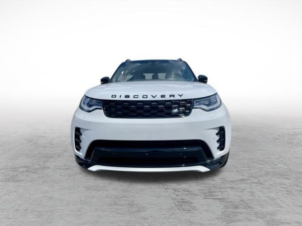 New 2026 Land Rover Discovery Dynamic SE SUV