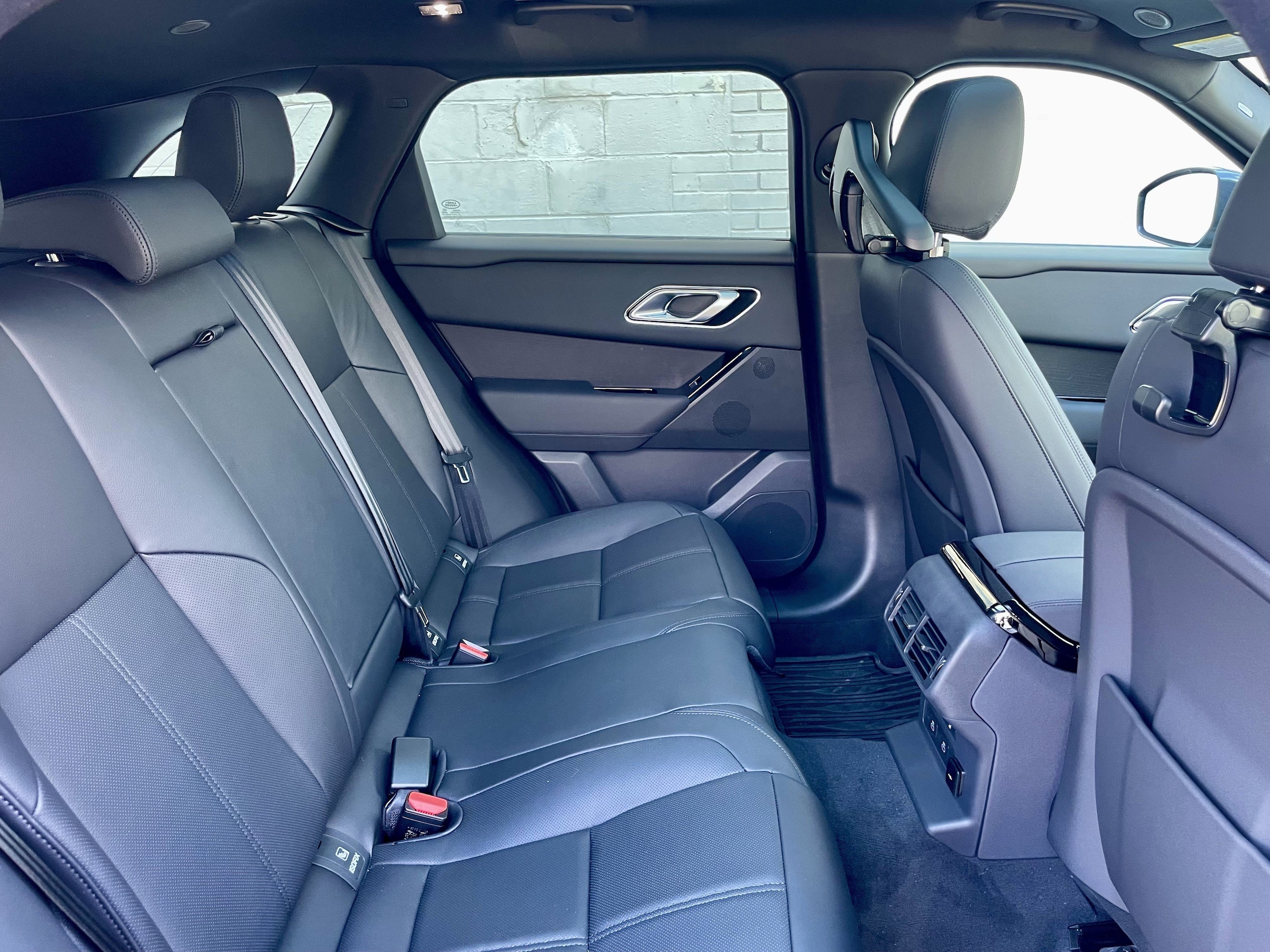 2026 Land Rover Range Rover Velar Dynamic SE - Photo 31