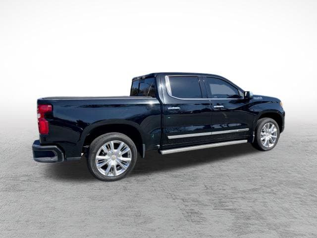 2022 Chevrolet Silverado 1500 High Country - Photo 8