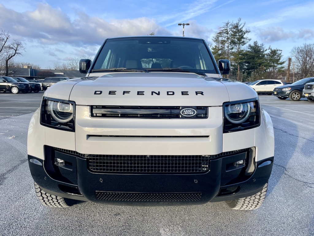 New 2026 Land Rover Defender 110 X-Dynamic SE SUV