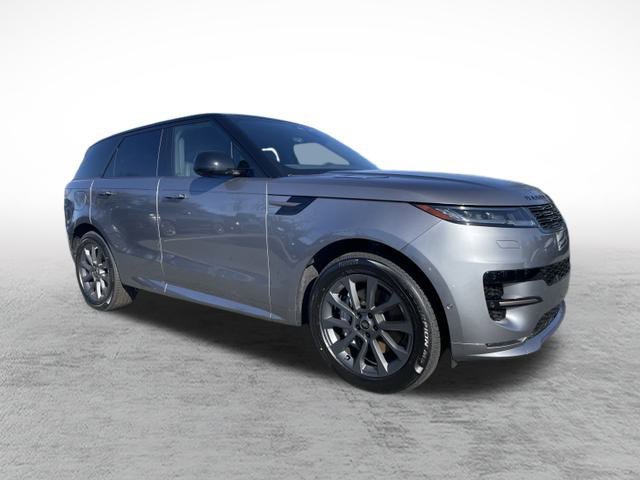 2025 Land Rover Range Rover Sport SE photo 3