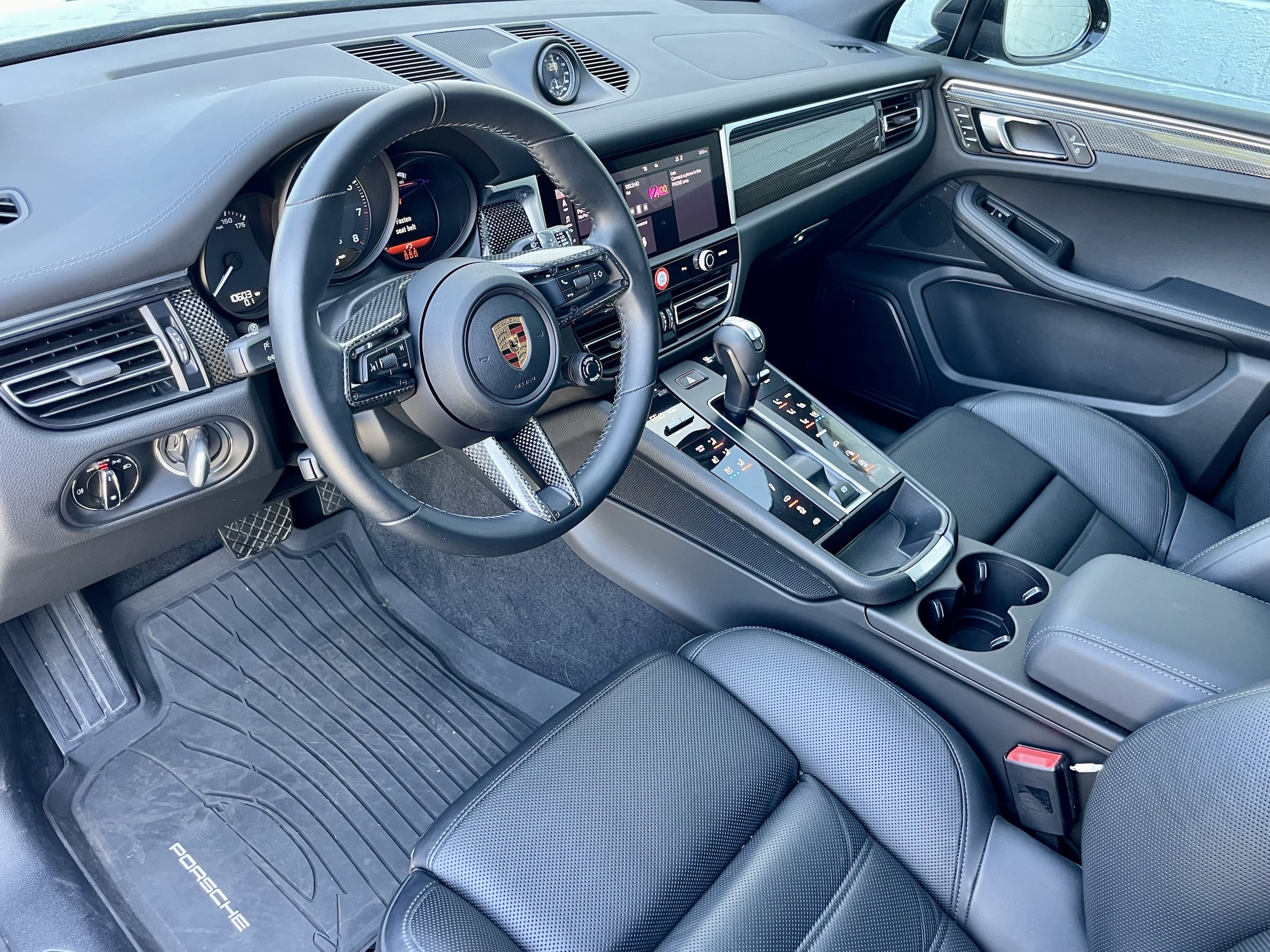 2022 Porsche Macan GTS - Photo 14