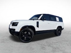 2026 Land Rover Defender 130 X-Dynamic SE SUV