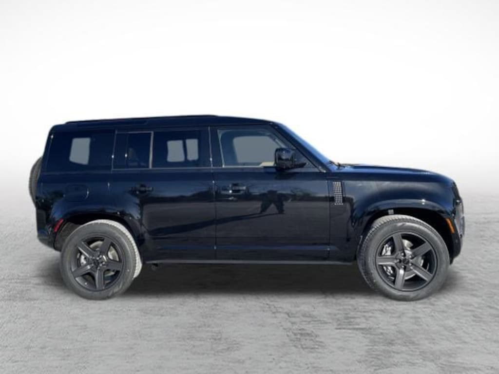 New 2026 Land Rover Defender 110 X-Dynamic SE SUV