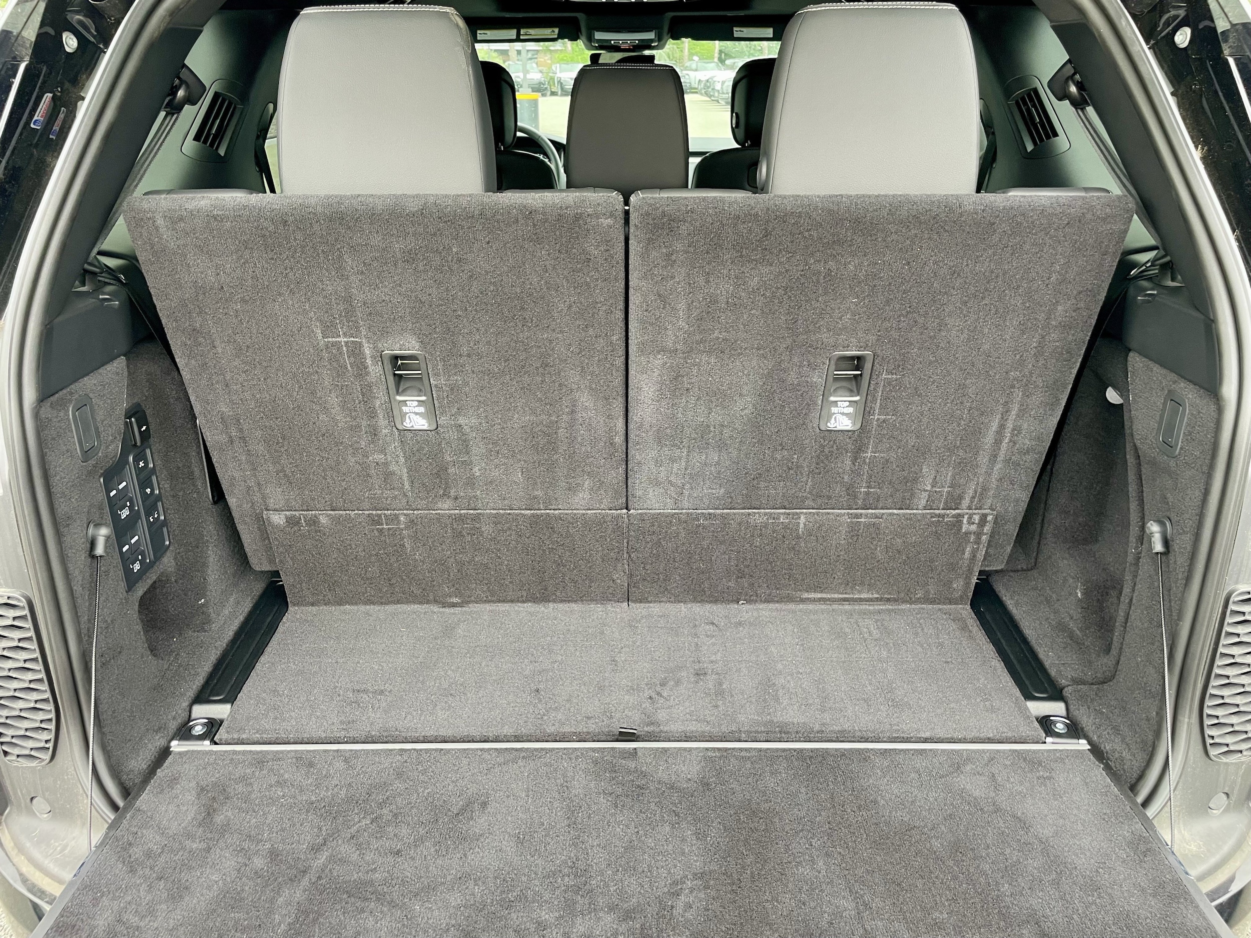 2026 Land Rover Discovery Gemini Edition - Photo 38