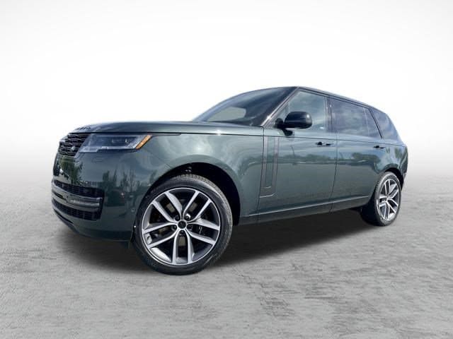 2026 Land Rover Range Rover 3.0 SE LWB 7's photo