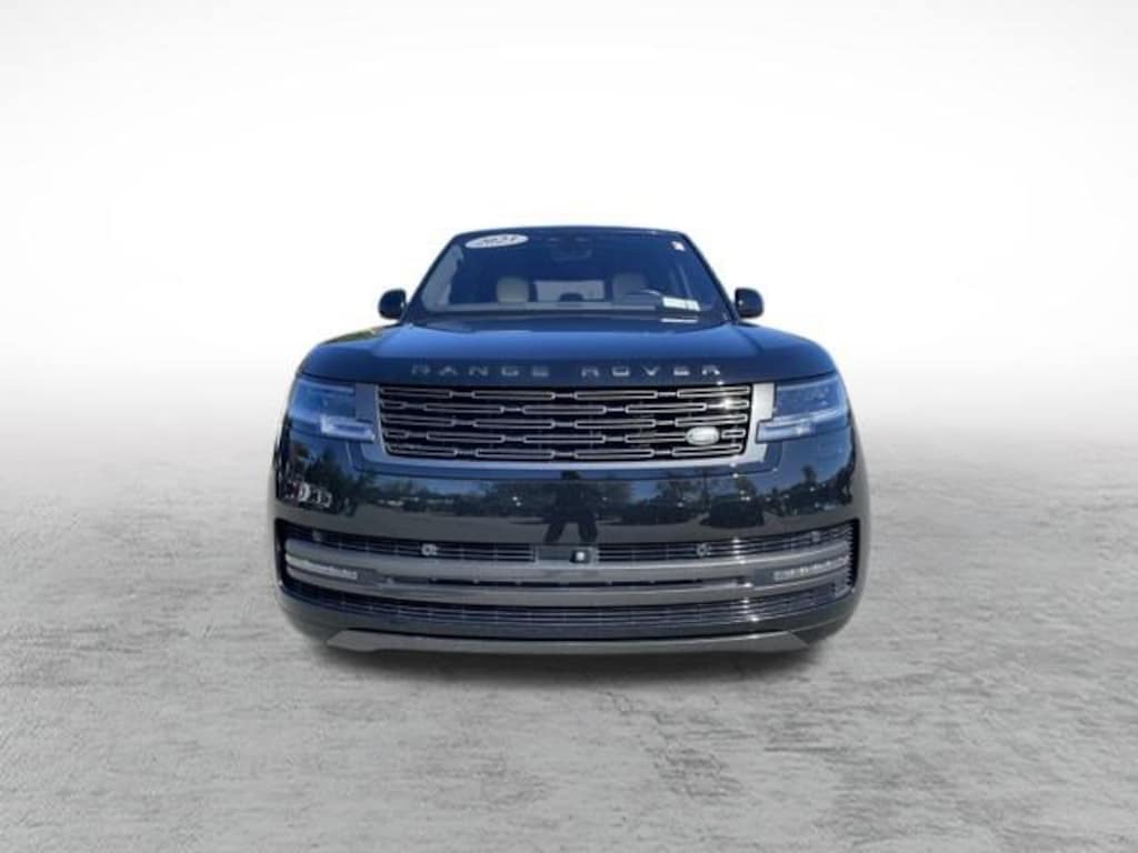 Used 2023 Land Rover Range Rover SE SUV