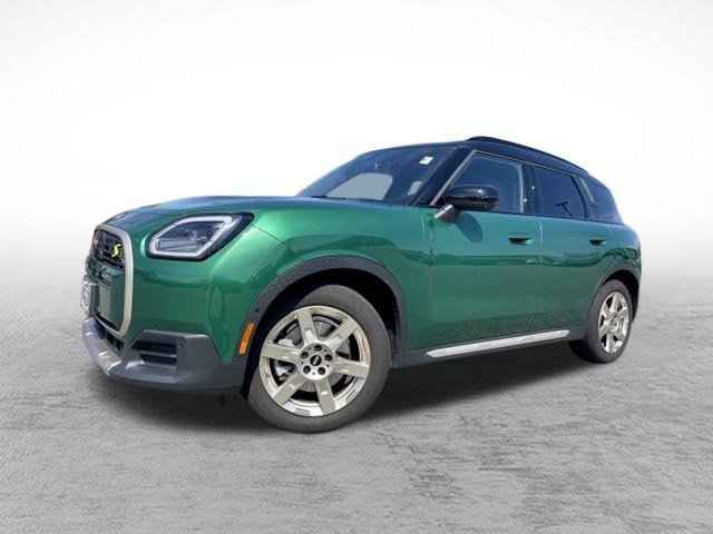 2025 MINI Countryman SE ALL4's photo