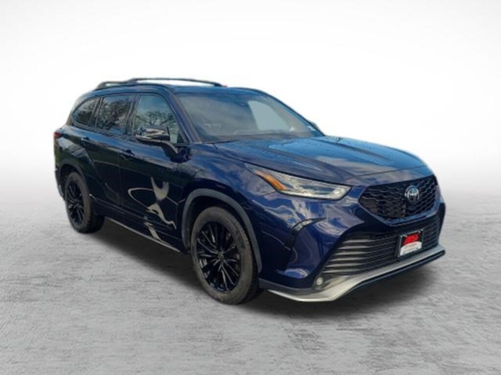 Used 2023 Toyota Highlander XSE SUV