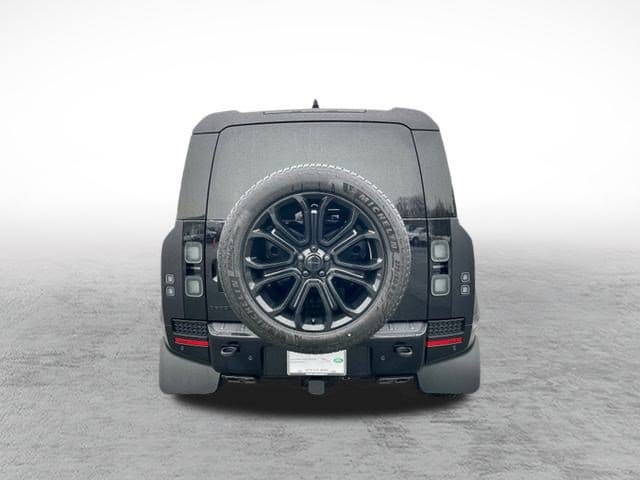 2026 Land Rover Defender OCTA Black - Photo 6