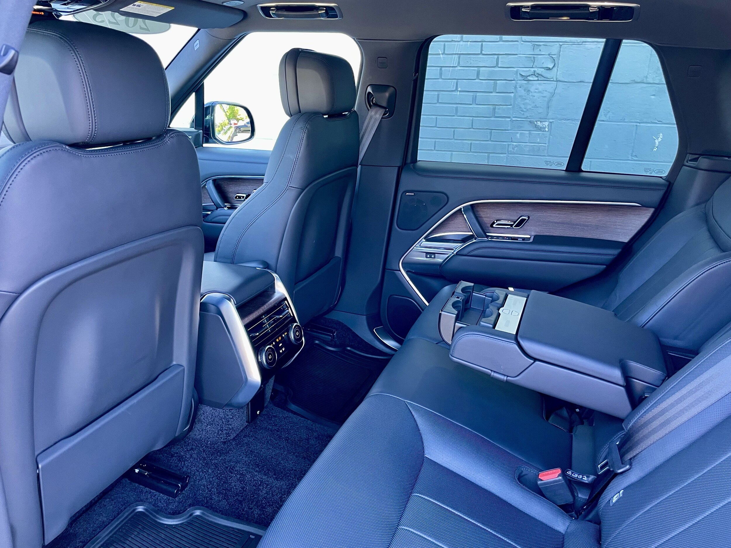 2023 Land Rover Range Rover SE - Photo 30