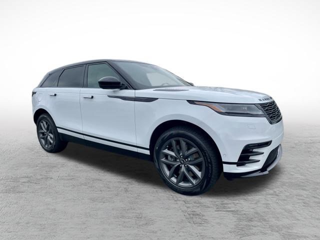 2026 Land Rover Range Rover Velar SE photo 3
