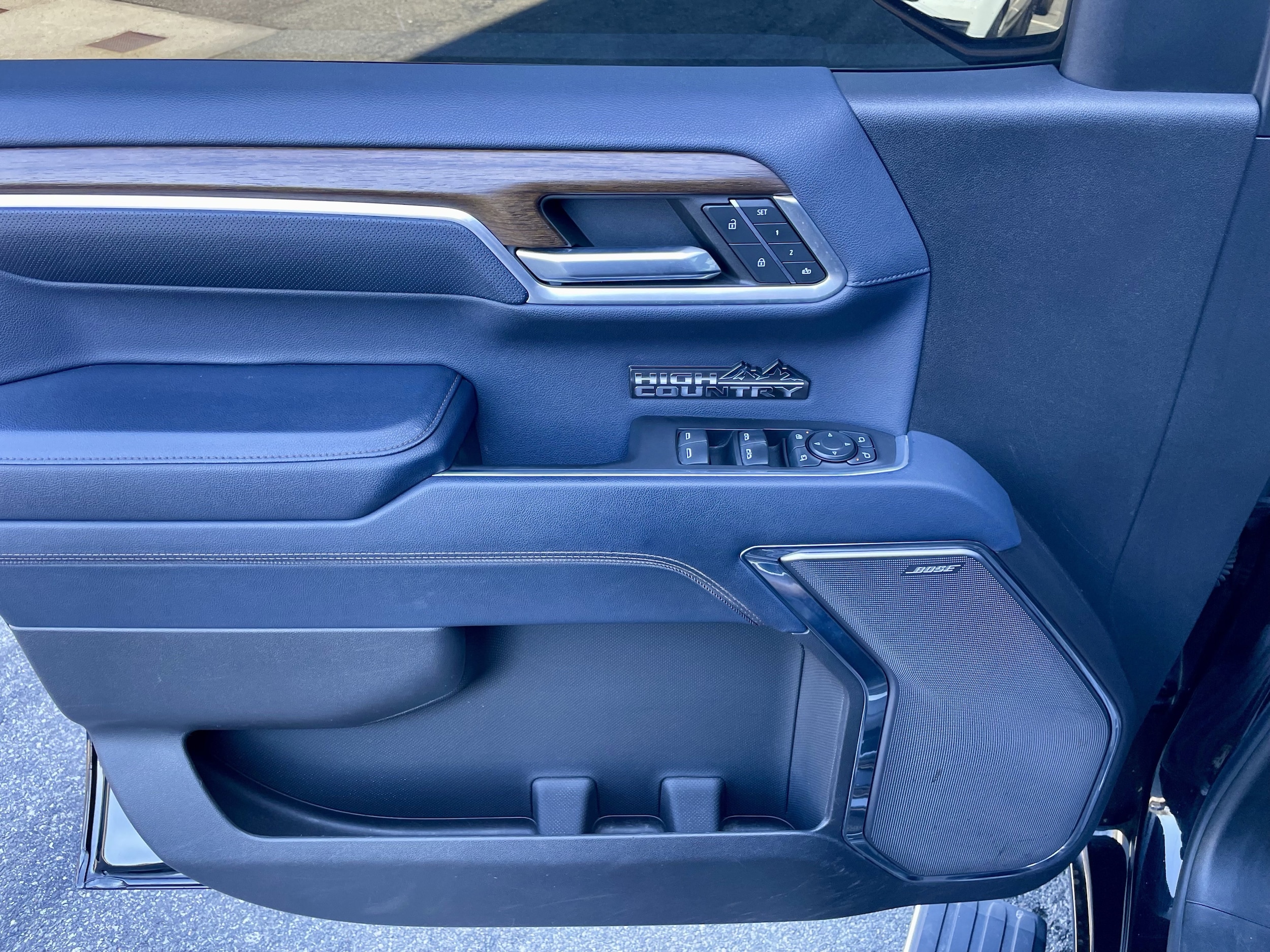 2022 Chevrolet Silverado 1500 High Country - Photo 13