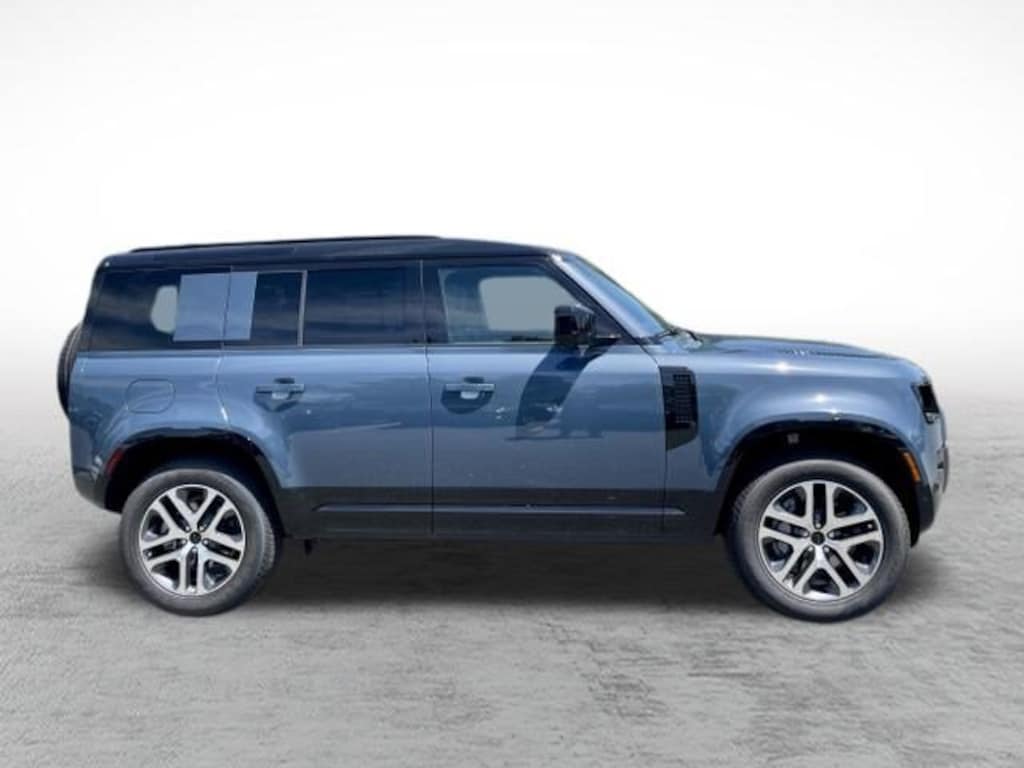 New 2026 Land Rover Defender 110 X-Dynamic SE SUV