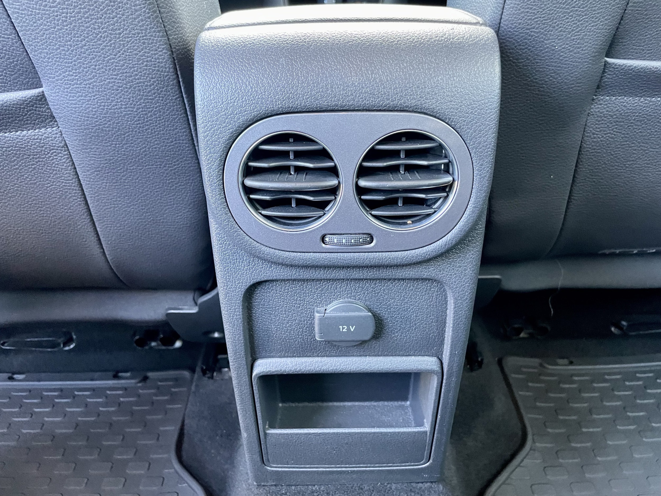 2016 Volkswagen Tiguan S - Photo 26