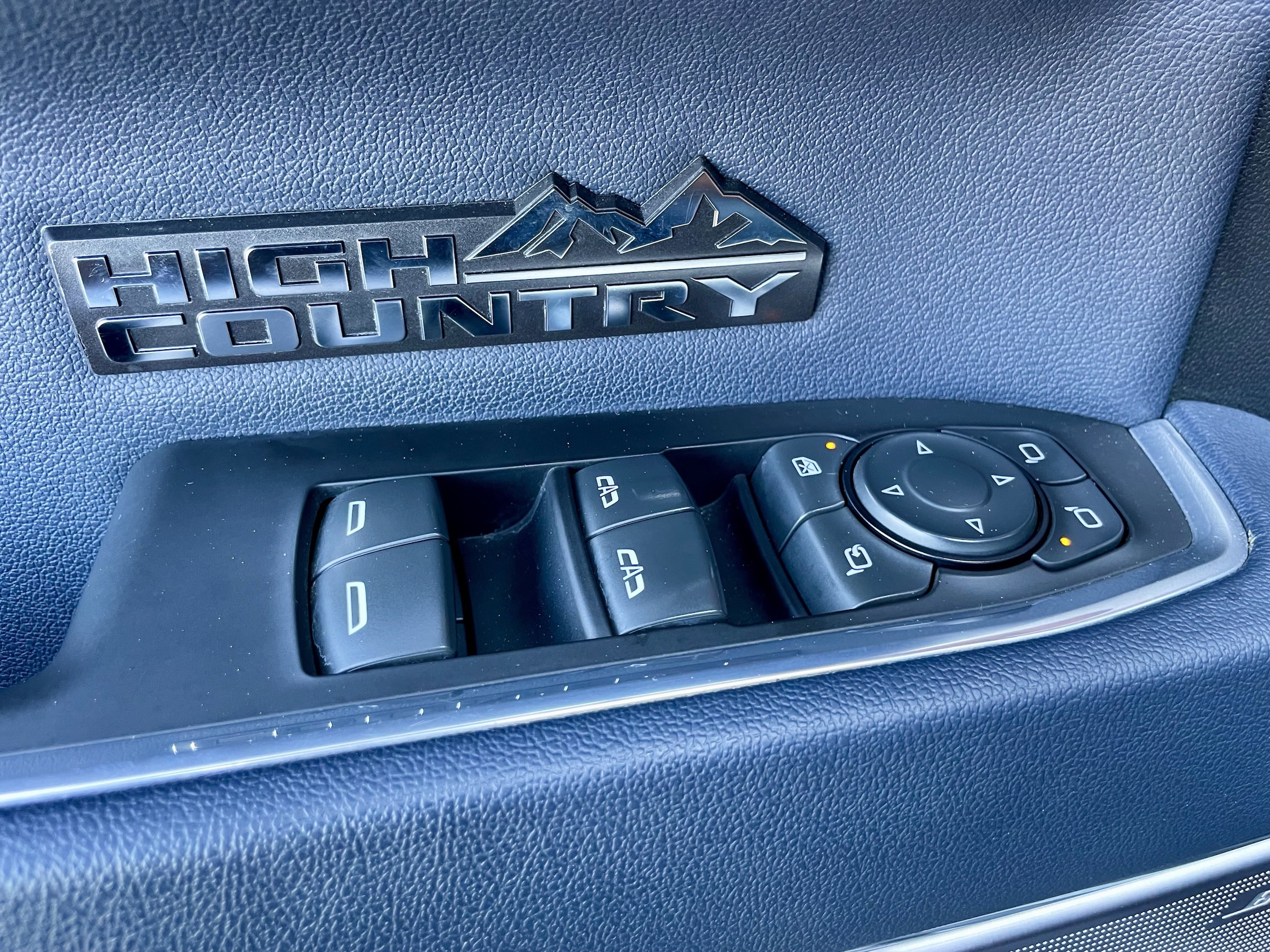 2022 Chevrolet Silverado 1500 High Country - Photo 12