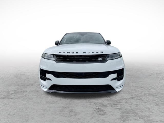 2025 Land Rover Range Rover Sport SE photo 2