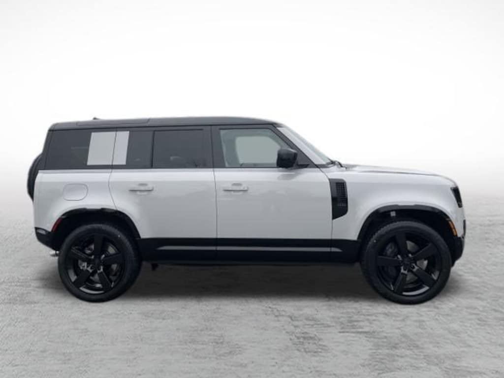 New 2026 Land Rover Defender 110 X-Dynamic SE SUV
