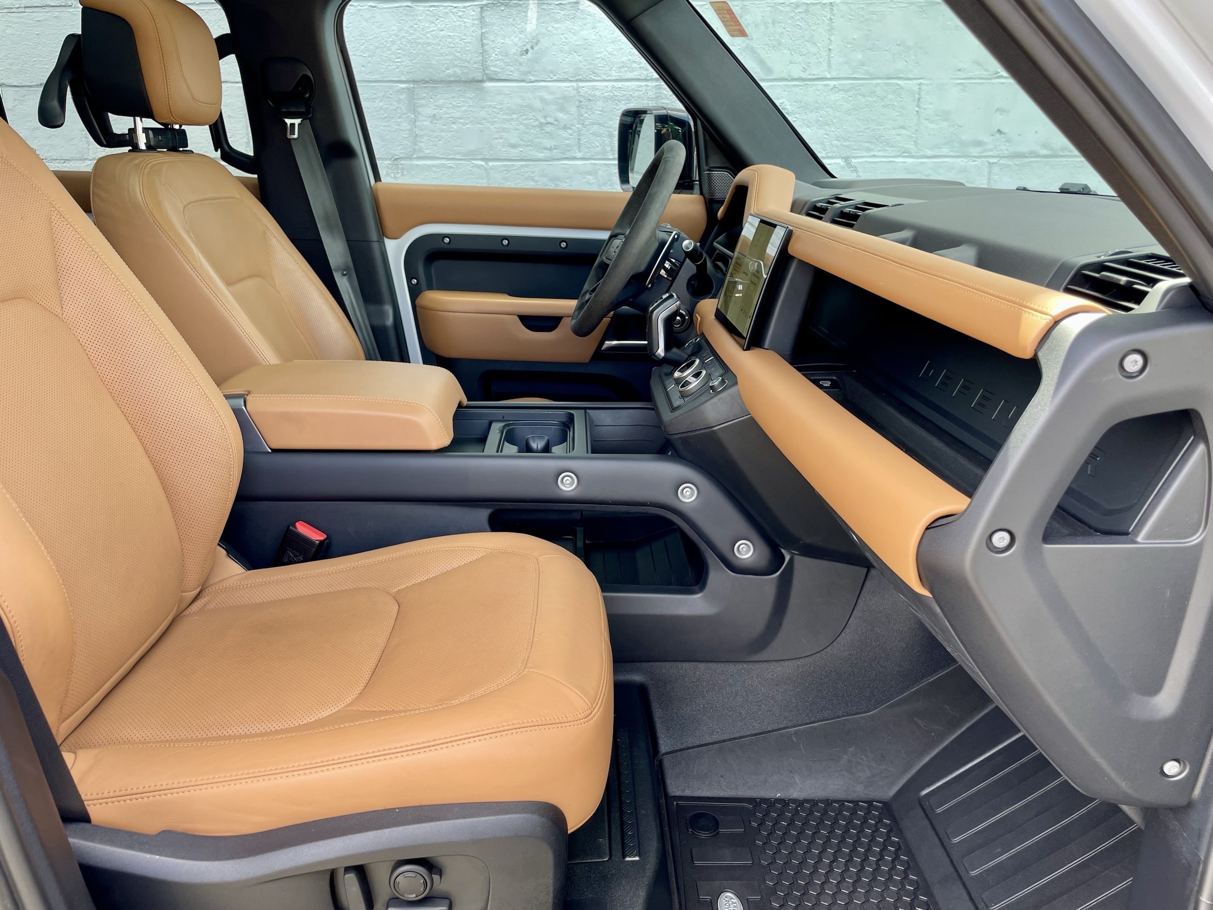 2023 Land Rover Defender V8 - Photo 16