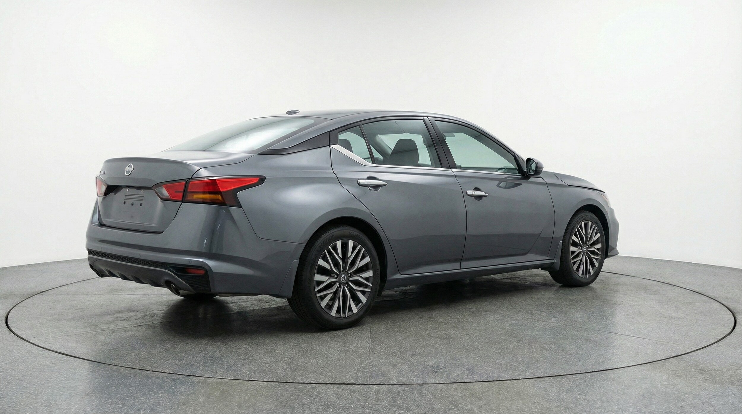 Thumbnail: 2025 Nissan Altima - 7