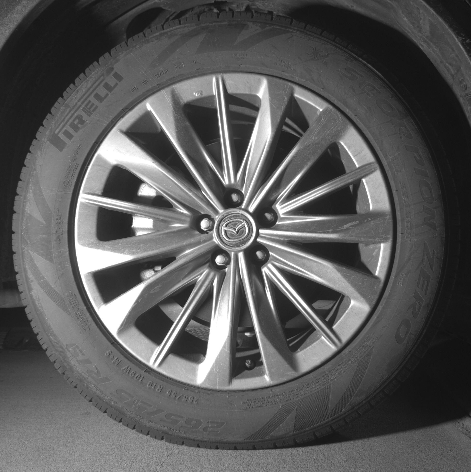 Thumbnail: 2025 Mazda CX-90 - 10