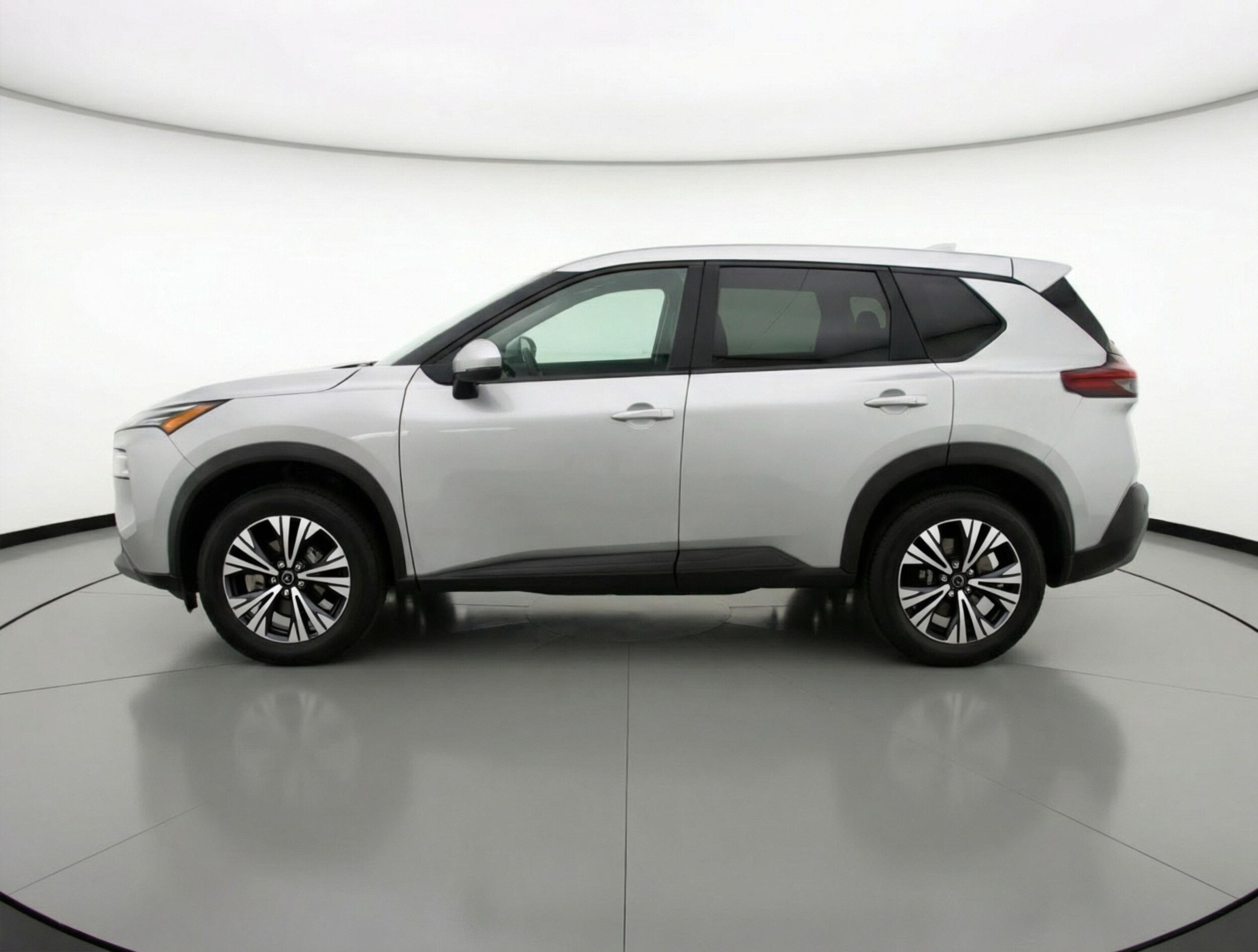 Thumbnail: 2023 Nissan Rogue - 4
