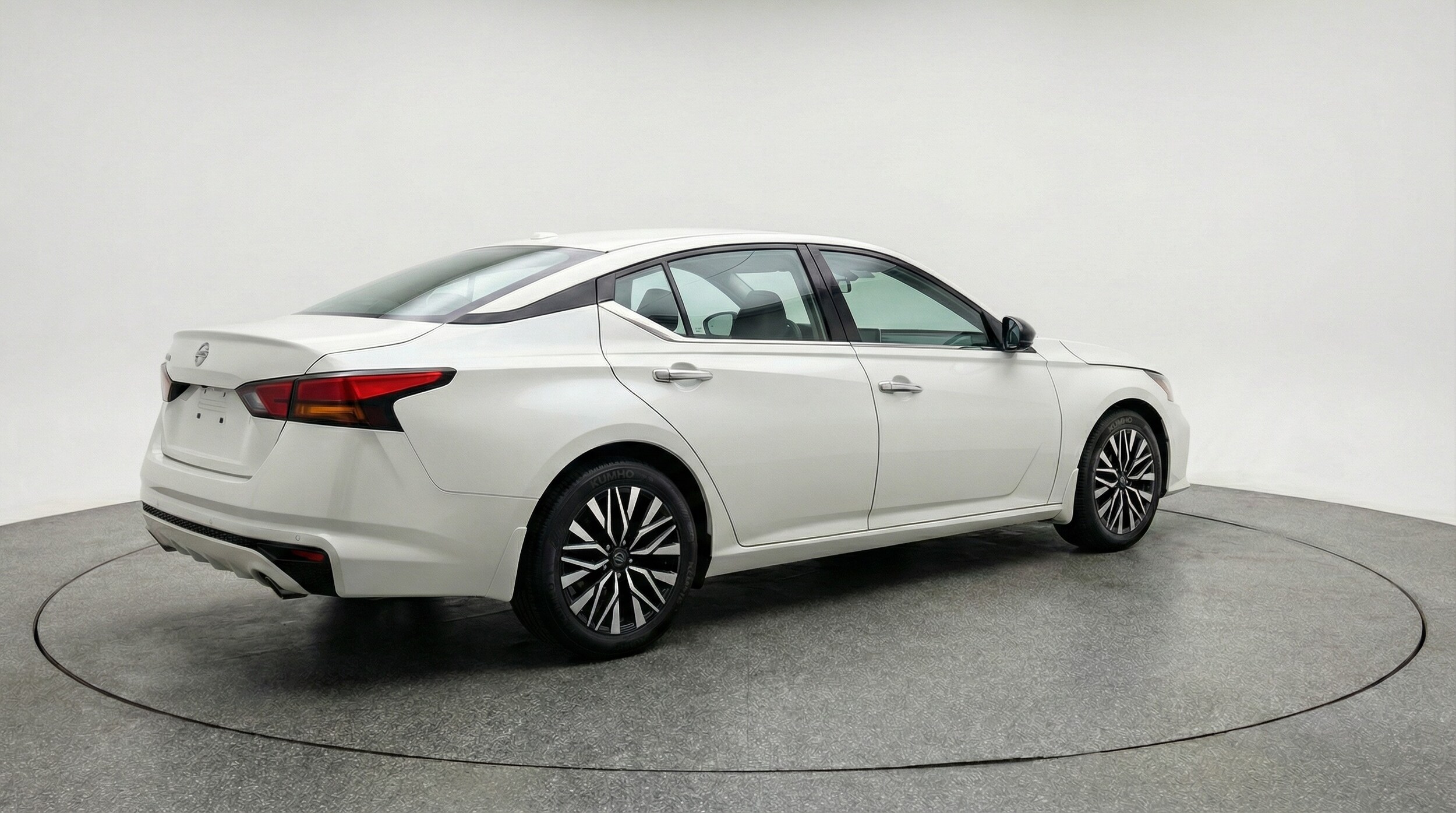 Thumbnail: 2025 Nissan Altima - 7