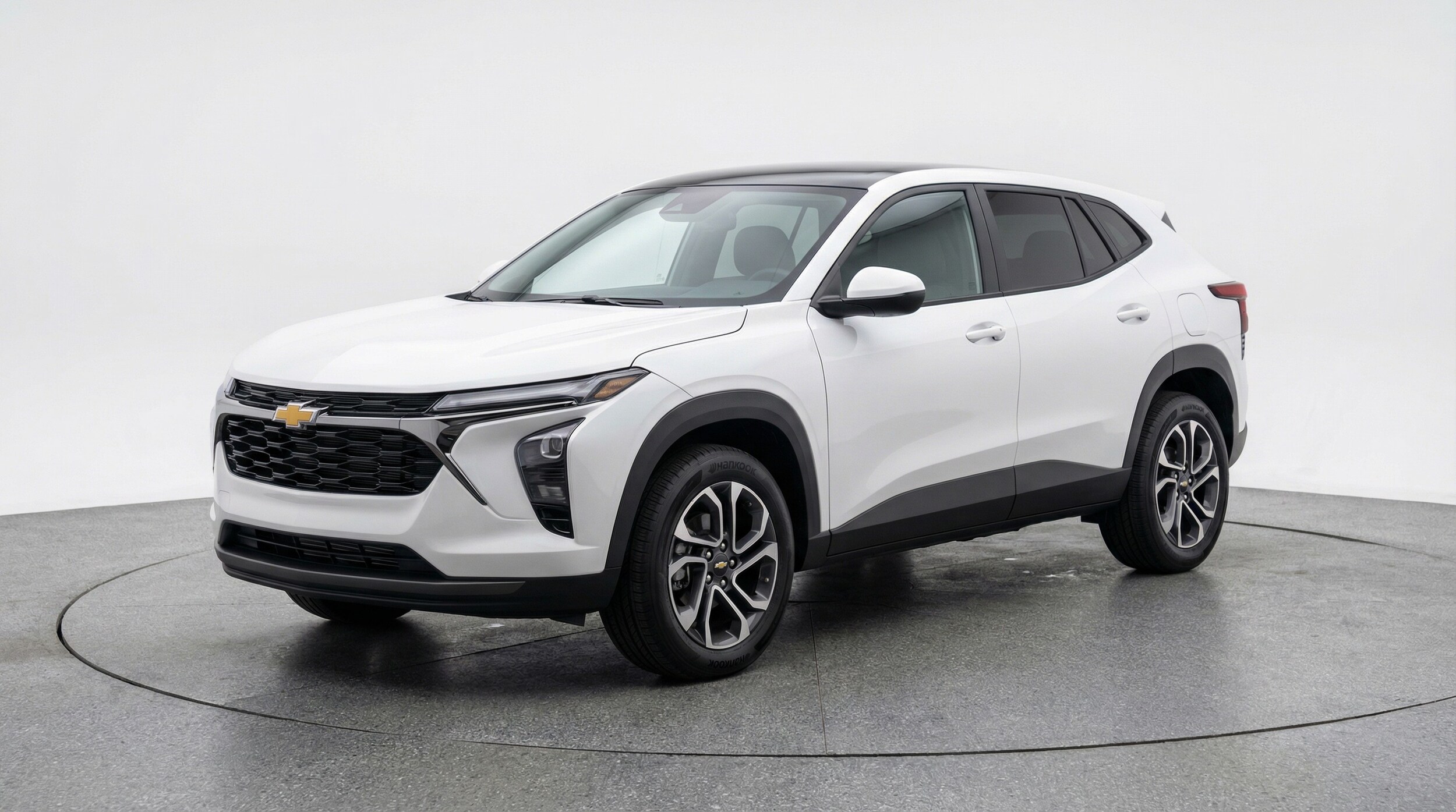 Thumbnail: 2025 Chevrolet Trax - 3