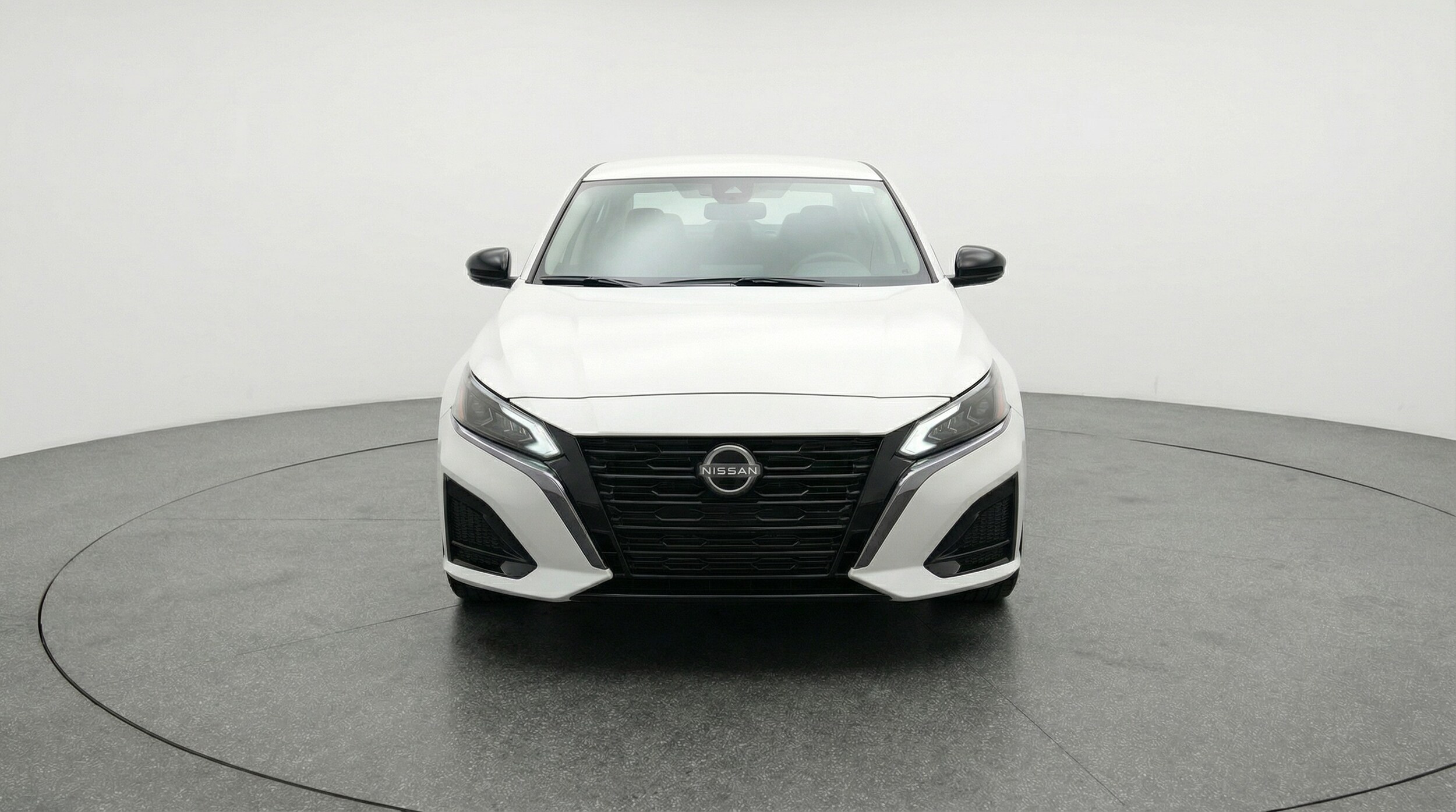 Thumbnail: 2025 Nissan Altima - 2