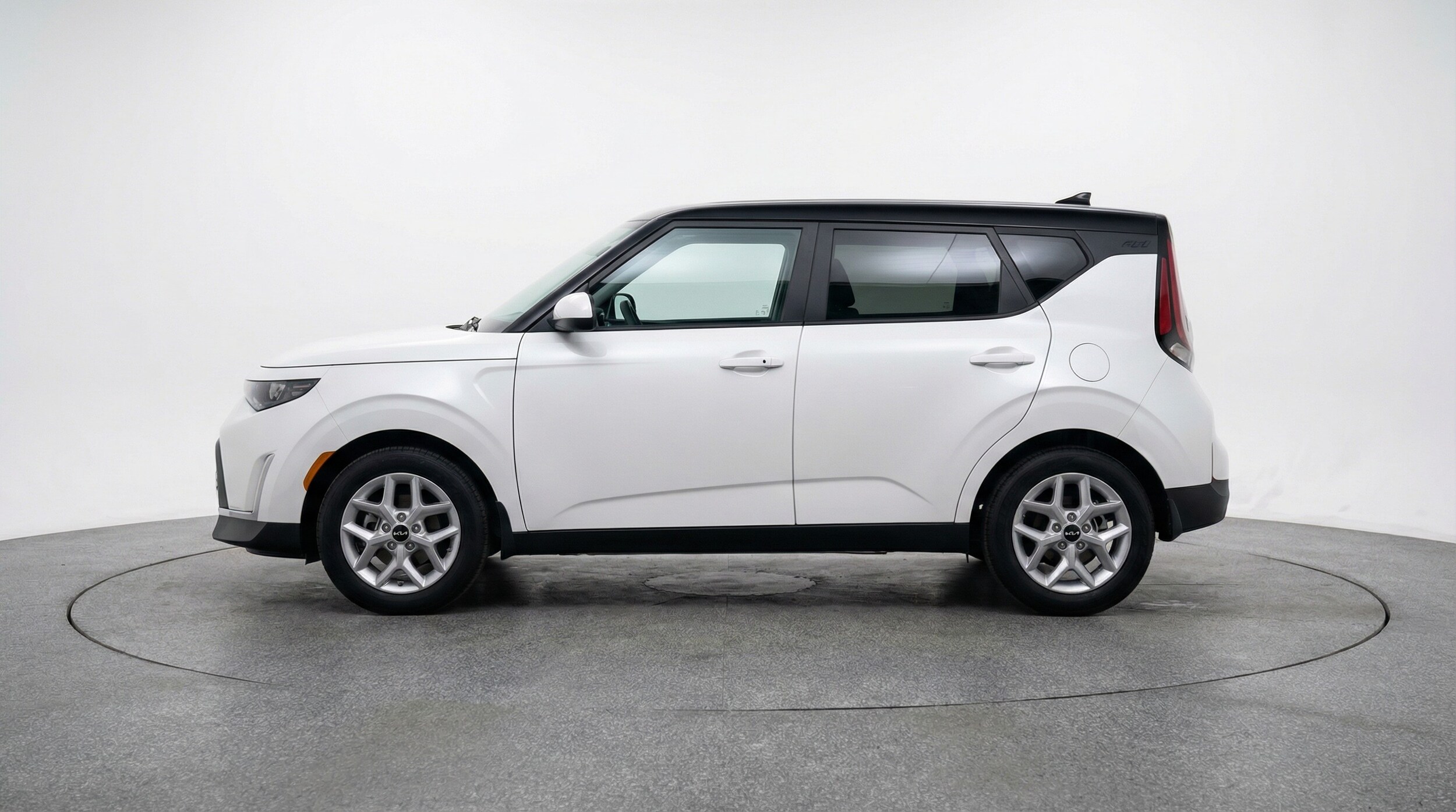 Thumbnail: 2025 Kia Soul - 4