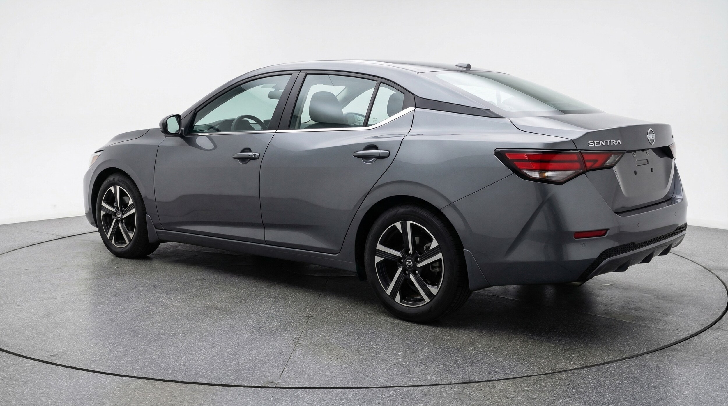 Thumbnail: 2025 Nissan Sentra - 5